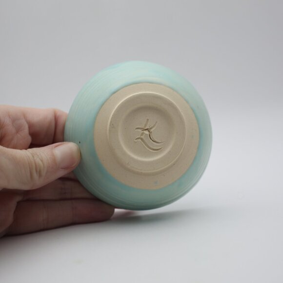 Handmade Ceramic Trinket Dish: Robin's Egg Blue: Artist Signed - Picture 3 of 9